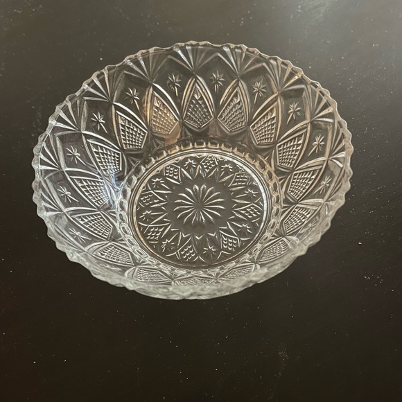 Other - KIG Pineapple and Star Fruit Dessert Bowls